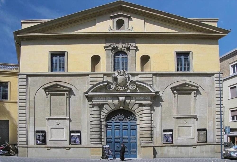 Апартаменти Il Nido Di Silvia A Due Passi Dal Teatro Rossini Пезаро Екстер'єр фото